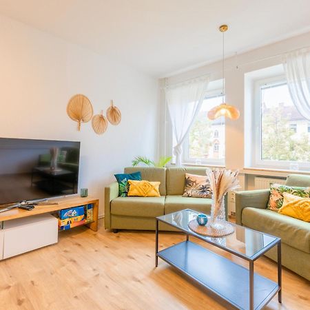 Stay Awesome - Urban Jungle Apartment Zentral, Wilhelmshoehe Kassel Dış mekan fotoğraf